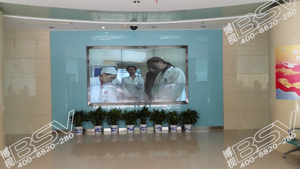 武漢市第十一醫(yī)院-49寸液晶拼接屏